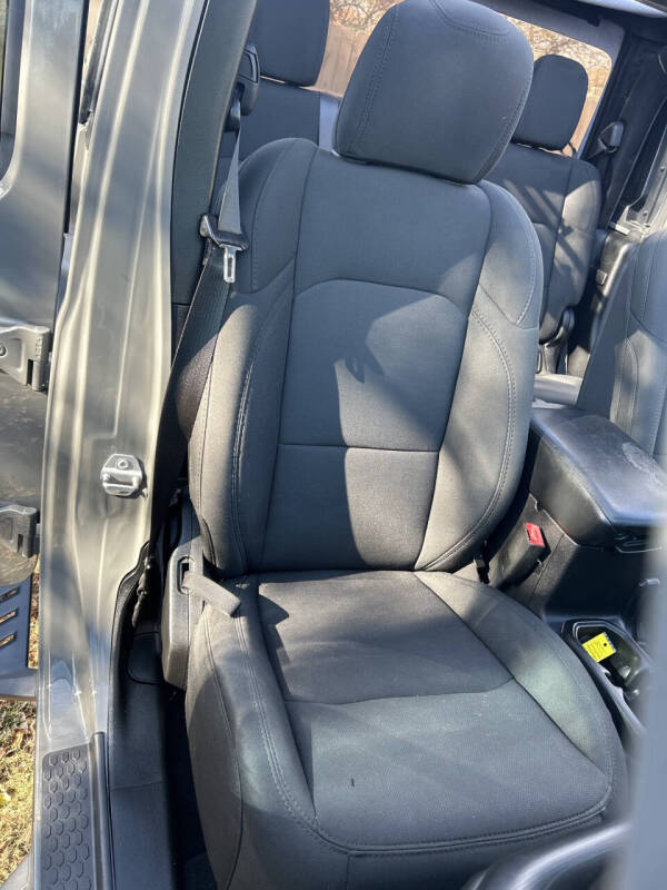 2020 Jeep Gladiator Sport Altitude