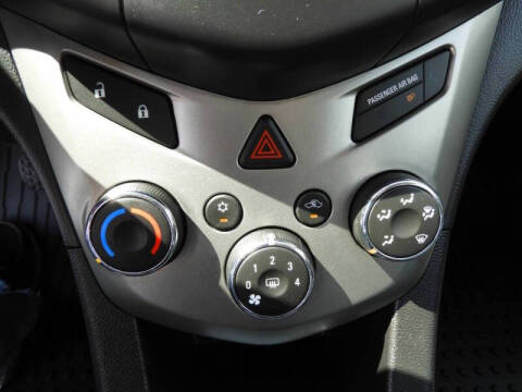 2016 Chevrolet Sonic LS Auto