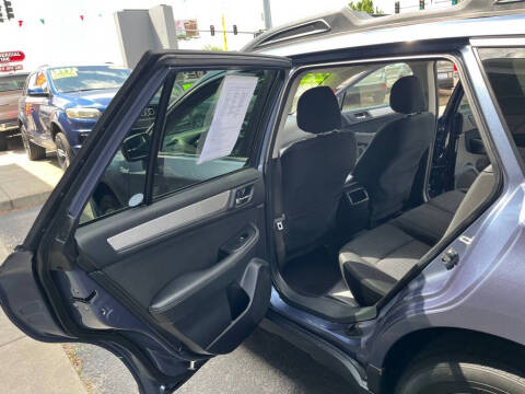 2016 Subaru Outback 2.5i Premium