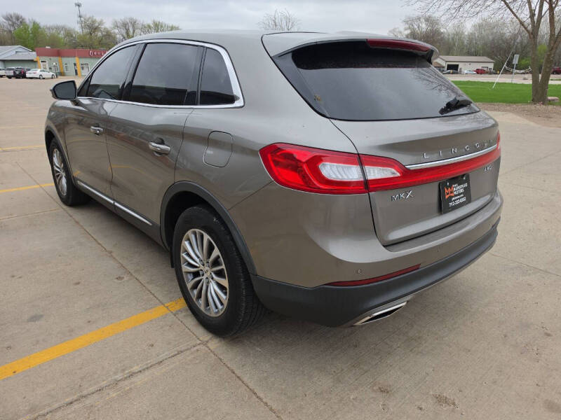 2016 Lincoln MKX Select