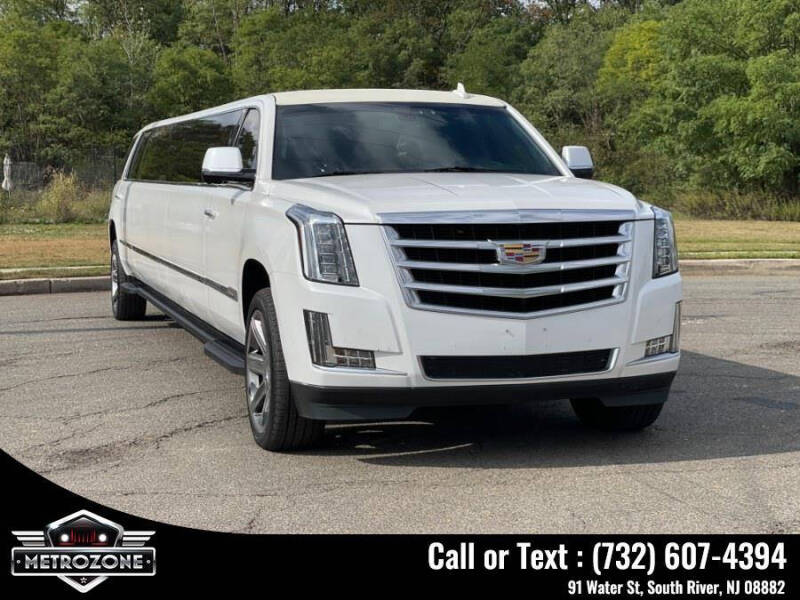 2016 Cadillac Escalade Standard