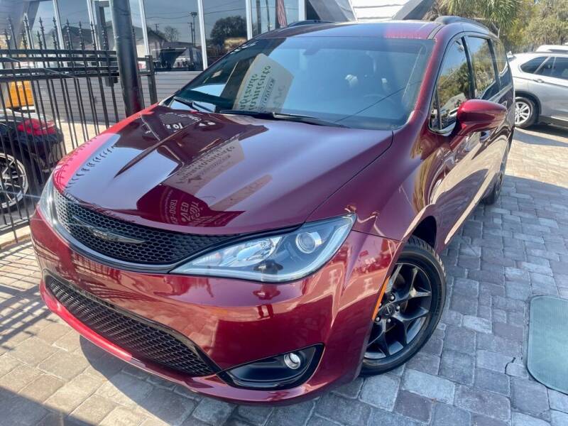 2018 Chrysler Pacifica for sale at Unique Motors of Tampa in Tampa FL