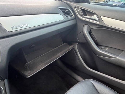 2017 Audi Q3 2.0T quattro Premium