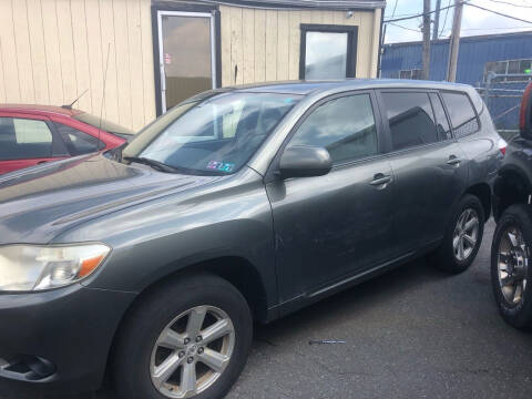 2008 Toyota Highlander for sale at Debo Bros Auto Sales in Philadelphia PA