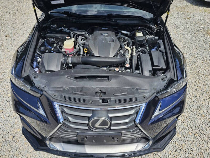 2017 Lexus IS 200t