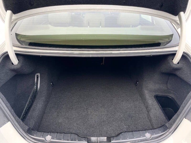 2013 BMW 5 Series 528i xDrive