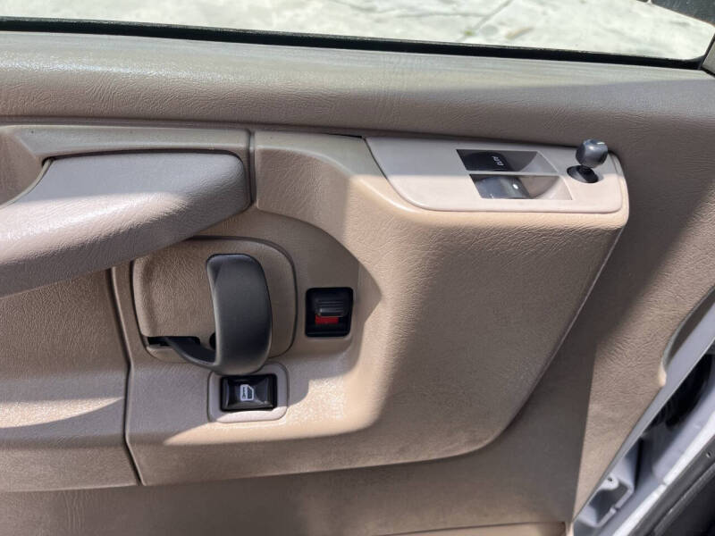 2015 Chevrolet Express 2500