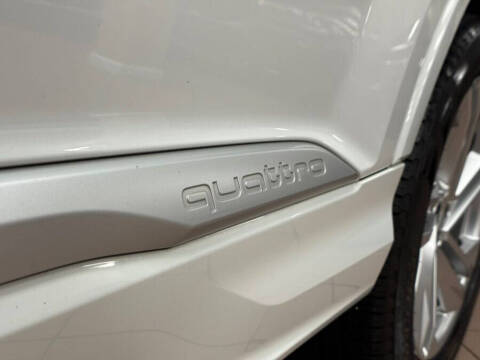 2022 Audi Q7 quattro Premium Plus 55 TFSI