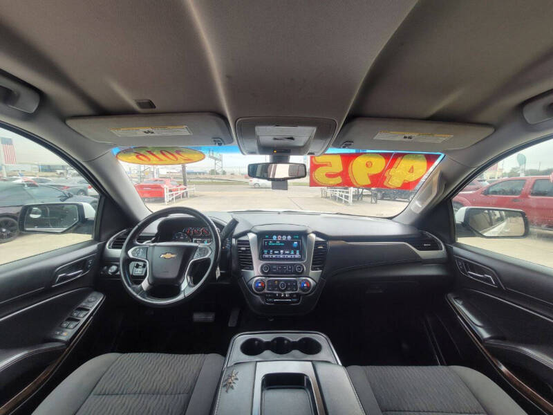 2016 Chevrolet Suburban LS