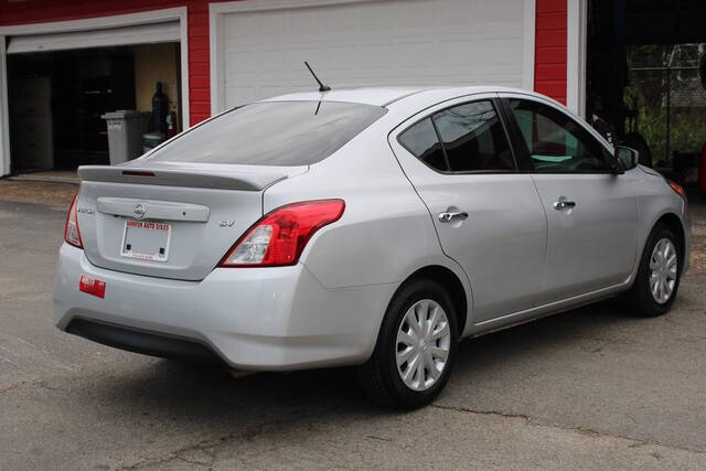 2019 Nissan Versa SV