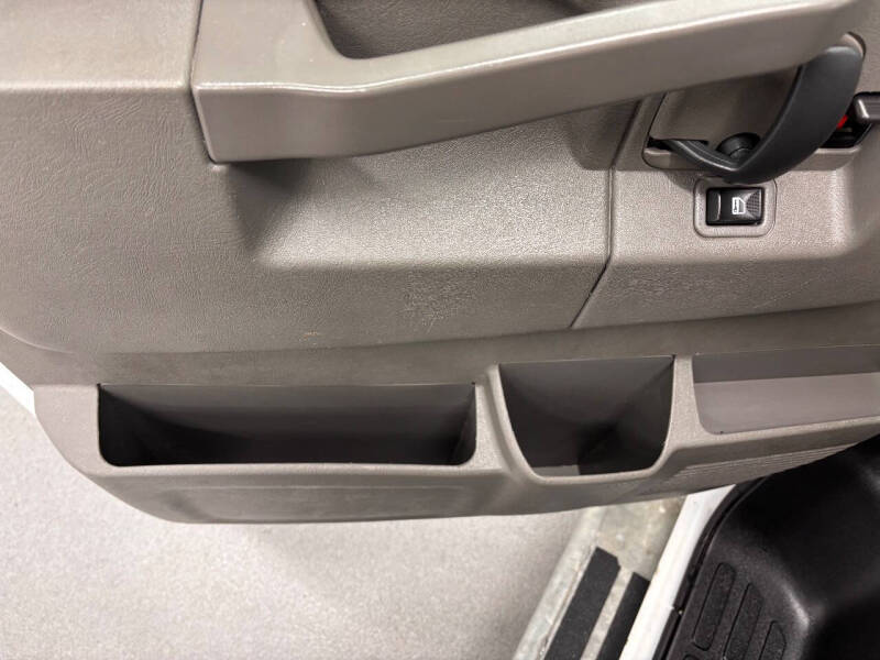 2023 Chevrolet Express 2500