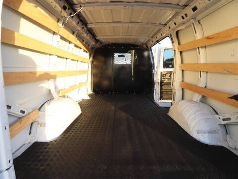 2024 GMC Savana 2500