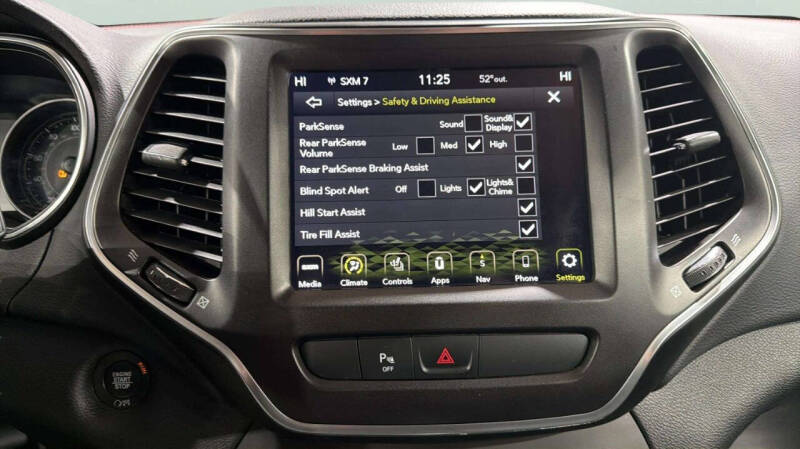 2020 Jeep Cherokee Trailhawk