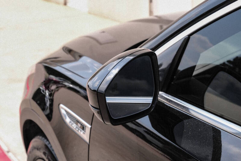 2018 Jaguar E-PACE P300 R-Dynamic S