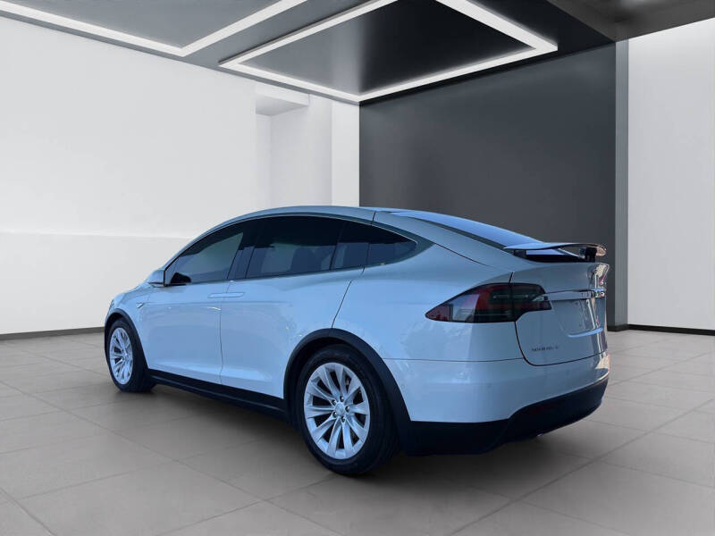 2016 Tesla Model X 90D