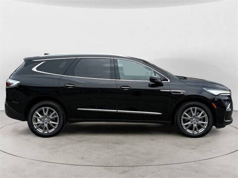 2023 Buick Enclave Premium