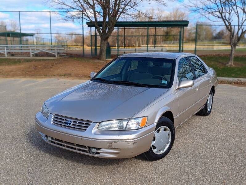 1997 Toyota Camry for sale at Tipton's U.S. 25 in Walton KY