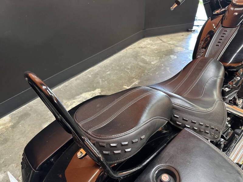 2018 Harley-Davidson FLHC - Softail Heritage