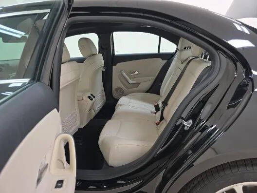 2019 Mercedes-Benz A-Class A 220