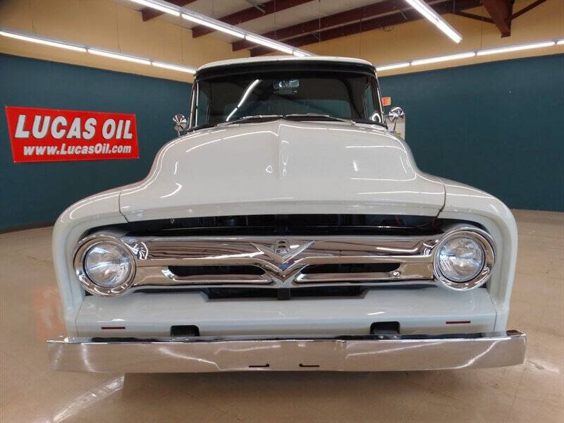1956 Ford F-100