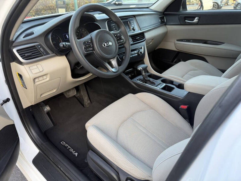 2016 Kia Optima LX