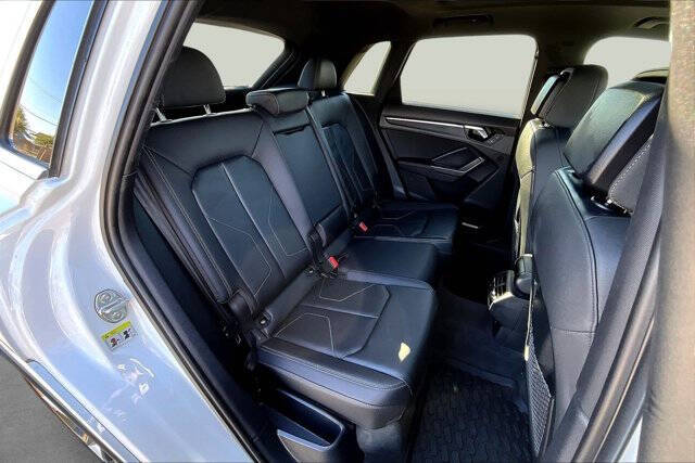 2019 Audi Q3 quattro S line Prem Plus 45 TFSI