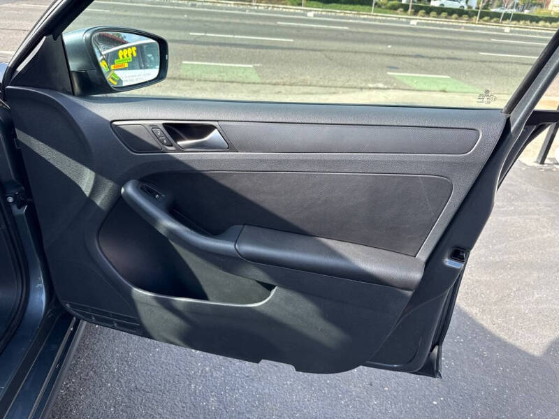 2011 Volkswagen Jetta