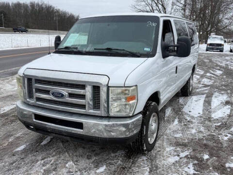 2011 Ford E-Series E-350 SD XL