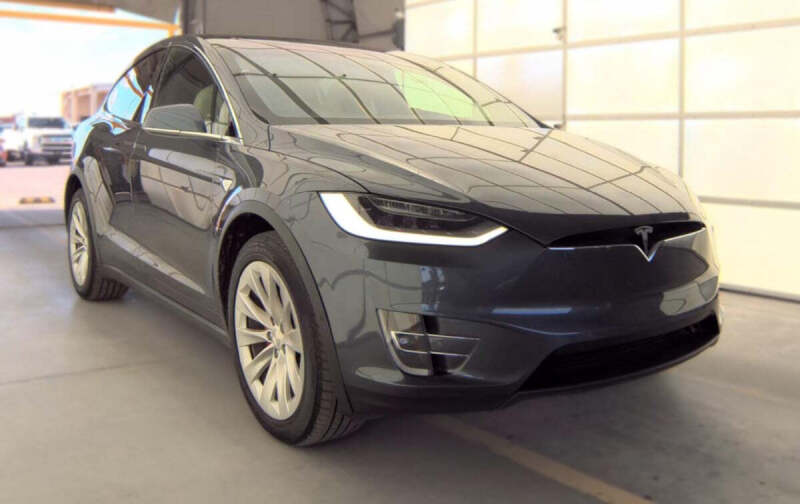 2020 Tesla Model X Performance
