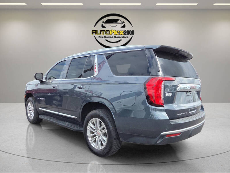 2021 GMC Yukon SLT