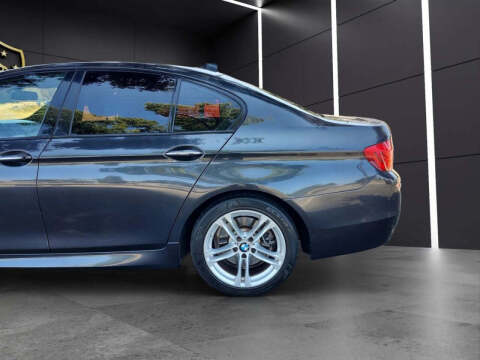 2015 BMW 5 Series 528i