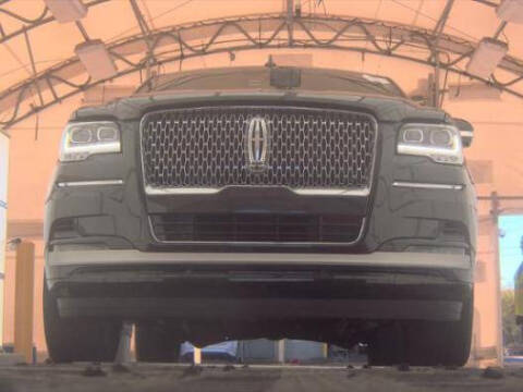 2023 Lincoln Navigator Standard