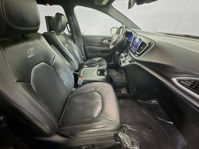 2018 Chrysler Pacifica Touring L Plus