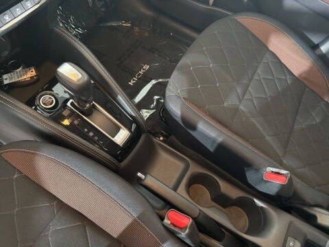 2018 Nissan Kicks SR