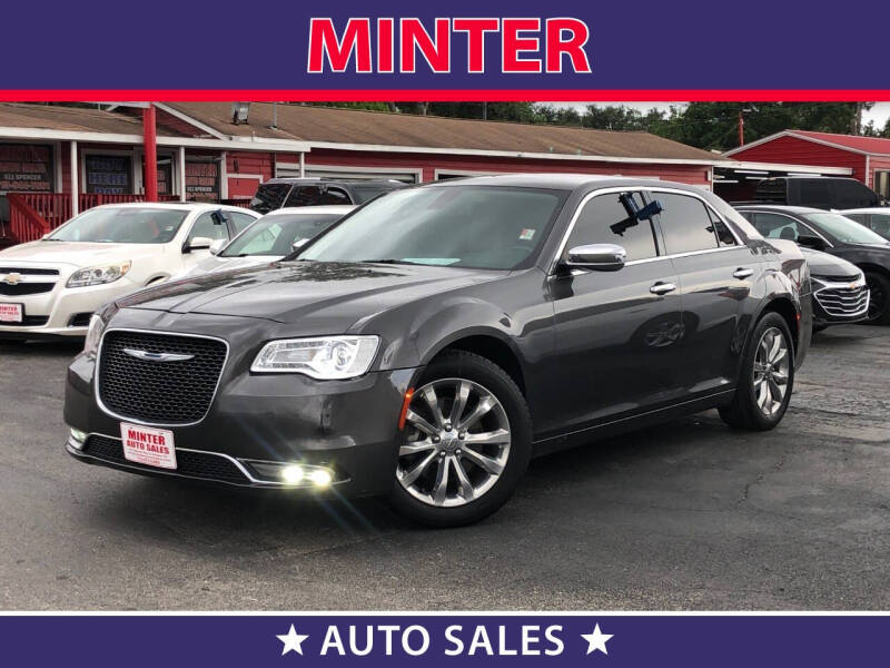 2018 Chrysler 300 Limited's photo