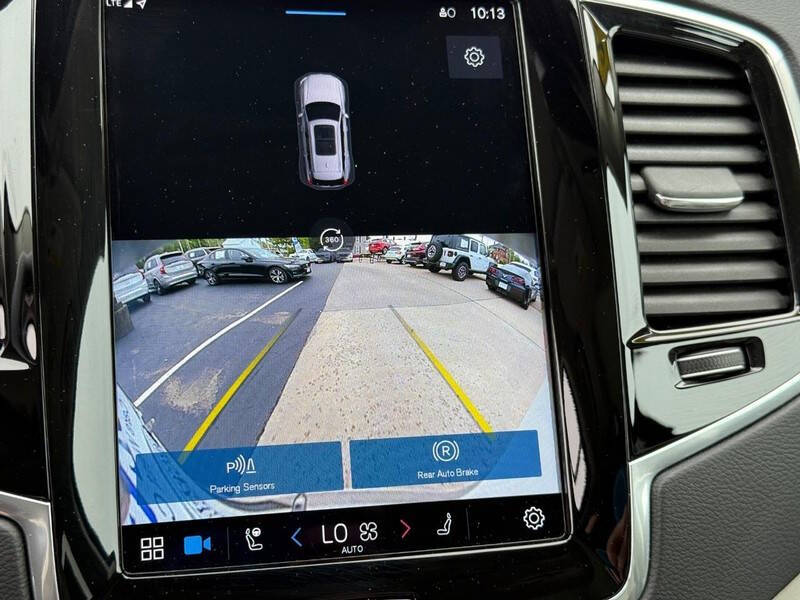 2023 Volvo XC90 Recharge T8 Ultimate Bright Theme 7P