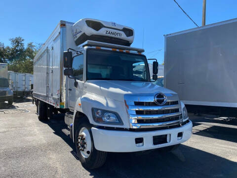 2015 Hino 338