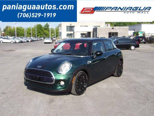 Dk. Green 2017 MINI Hardtop 4 Door Cooper Cooper 4dr Hatchback 1