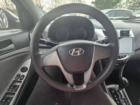 2015 Hyundai Accent GLS