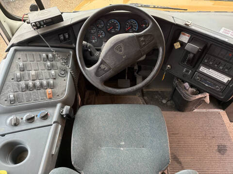 2011 IC Bus CE Series