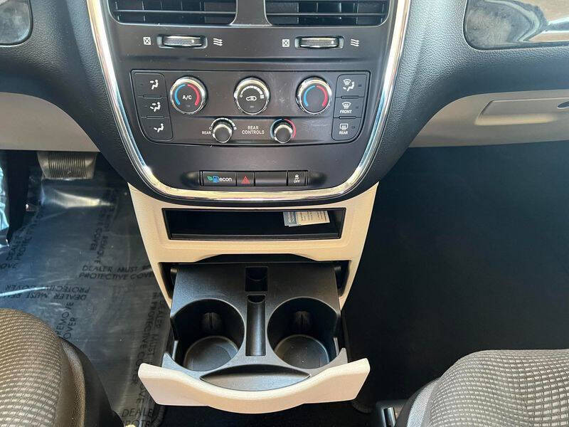 2020 Dodge Grand Caravan SE