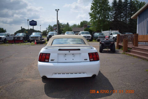 2000 Ford Mustang