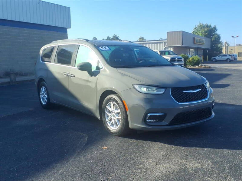 2022 Chrysler Pacifica Touring L