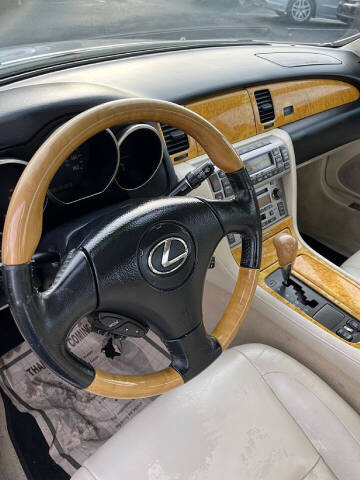 2005 Lexus SC 430