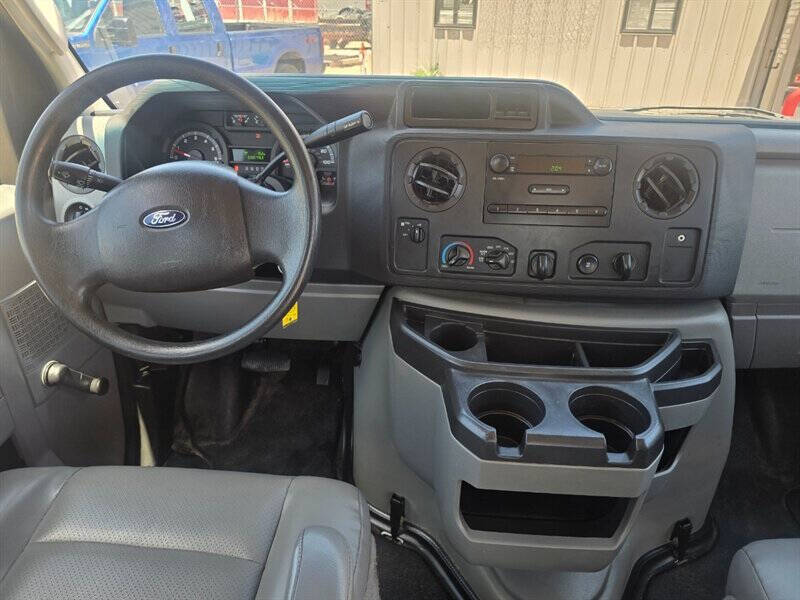 2014 Ford E-Series E-150