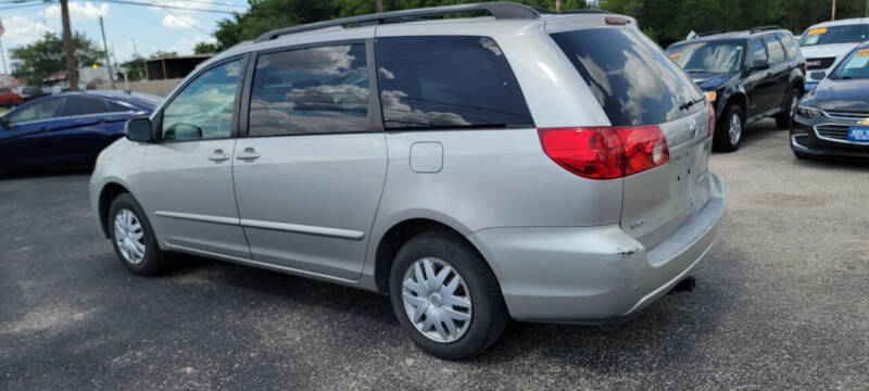 2006 Toyota Sienna