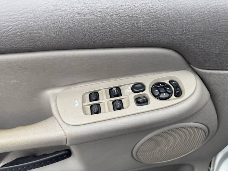 2003 Dodge Ram 2500 SLT