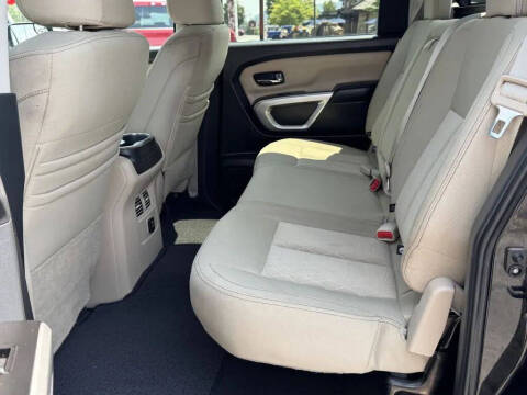 2018 Nissan Titan SV