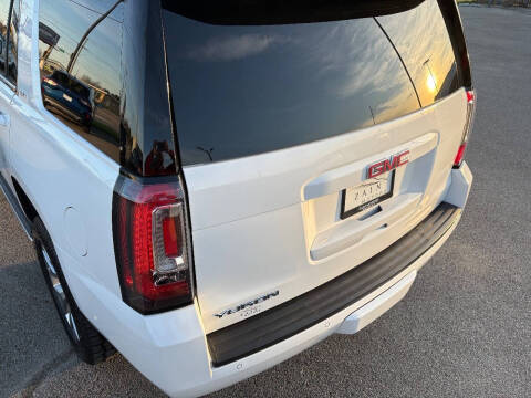 2016 GMC Yukon SLT