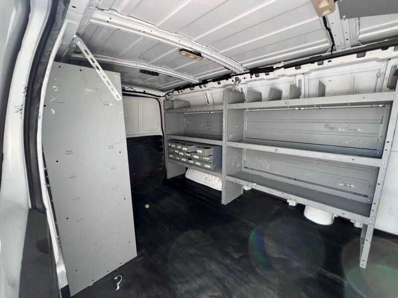 2019 Chevrolet Express 2500